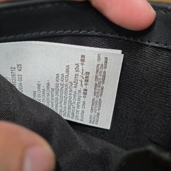 Nike Air Jordan Bifold Wallet Black Monogram Metallic Jumpman Leather Fabric New - Picture 7 of 11